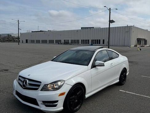 Used 2013 Mercedes-Benz C 250 Coupe w/ Premium 1 Pkg image 3