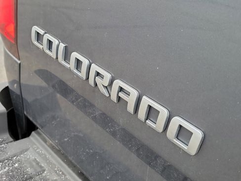 Used 2017 Chevrolet Colorado W/T w/ WT Convenience Package image 8