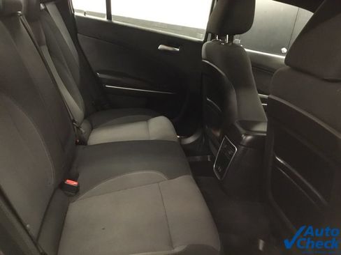 Used 2015 Dodge Charger SE w/ Power Sunroof Group AWD/4WD image 29