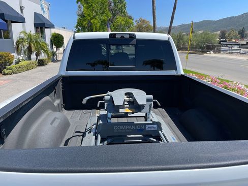 Used 2024 RAM 3500 Laramie AWD/4WD image 10