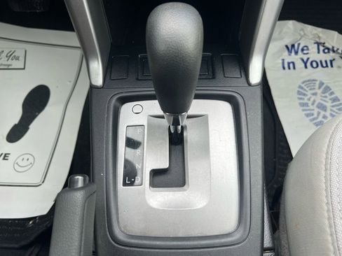 Used 2014 Subaru Forester 2.5i Premium image 19