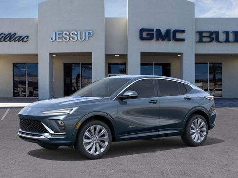 New 2025 Buick Envista Avenir image 2