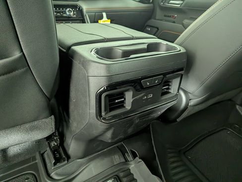 New 2026 GMC Sierra 1500 AT4 w/ AT4 Premium Package AWD/4WD image 37