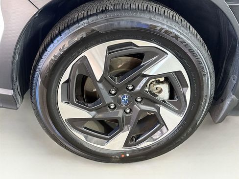 Certified 2025 Subaru Crosstrek 2.5i Limited w/ Crosstrek Mirror Package image 39