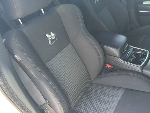 Used 2019 Dodge Charger Scat Pack RWD image 70