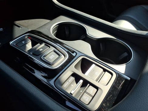 Certified 2025 Honda Pilot EX-L image 21