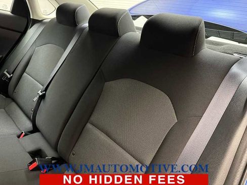 Used 2024 Kia Forte LXS w/ LXS Technology Package image 15