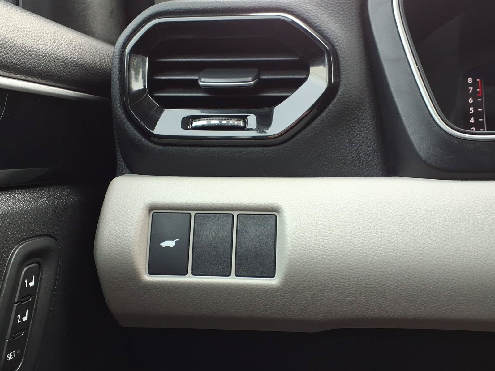 Certified 2026 Honda Passport RTL image 30