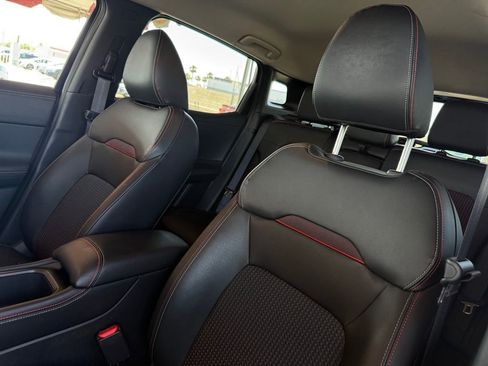 Certified 2025 Nissan Kicks SR AWD/4WD image 15