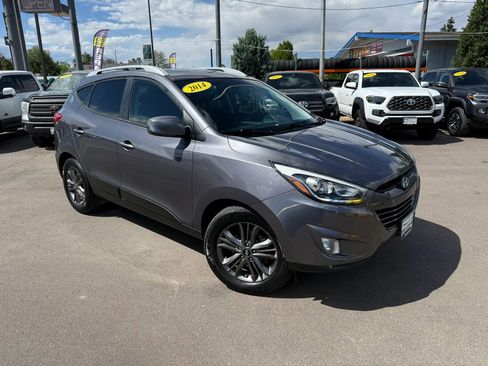 Used 2014 Hyundai Tucson SE AWD/4WD image 3