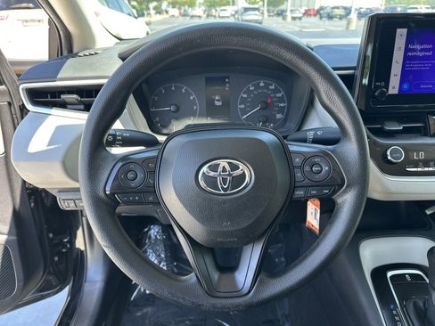 Certified 2024 Toyota Corolla LE FWD image 18