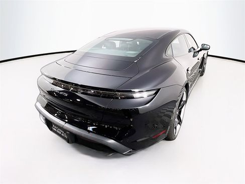 New 2026 Porsche Taycan GTS image 9