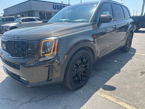 Used 2021 Kia Telluride SX w/ Nightfall Edition Package AWD/4WD image 2