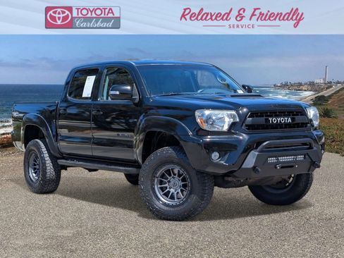 Used 2014 Toyota Tacoma 4x4 Double Cab w/ TRD Sport Package image 1