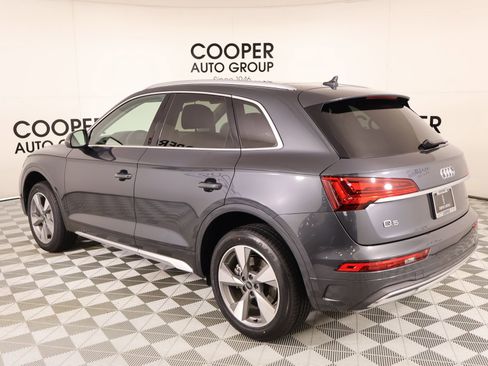 Used 2023 Audi Q5 2.0T Premium w/ Convenience Package image 23