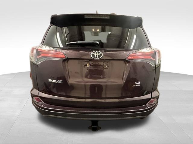 Used 2018 Toyota RAV4 LE w/ All Weather Liner Package AWD/4WD image 5