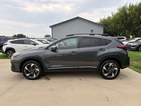 Certified 2024 Subaru Crosstrek 2.5i Limited w/ Crosstrek Mirror Package AWD/4WD image 3
