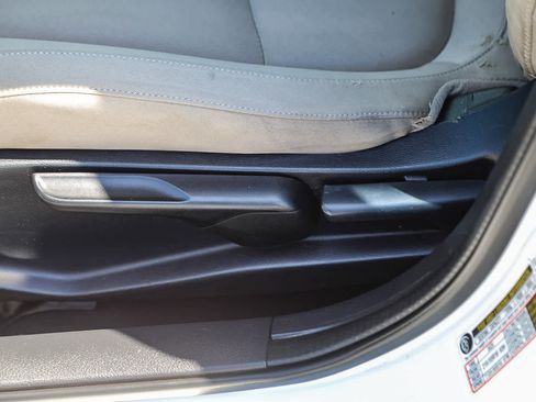 Used 2016 Honda Civic LX image 19