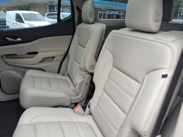Used 2019 GMC Acadia Denali w/ Technology Package AWD/4WD image 25