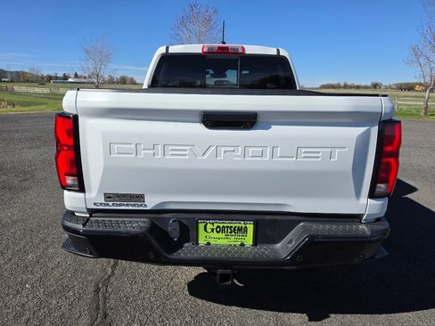 Used 2024 Chevrolet Colorado Z71 w/ Z71 Convenience Package 2 AWD/4WD image 6