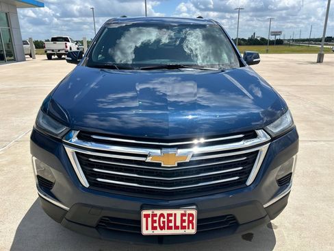 Used 2022 Chevrolet Traverse LT FWD image 20