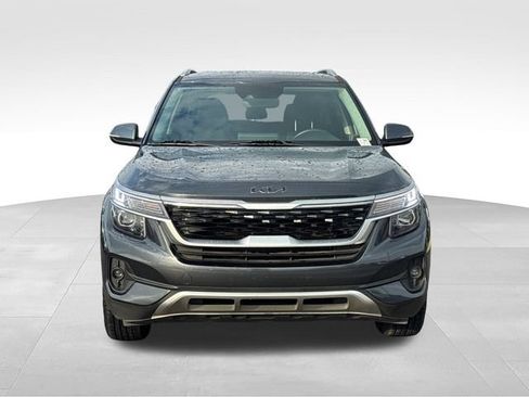 Used 2023 Kia Seltos S w/ Navigation Package FWD image 8