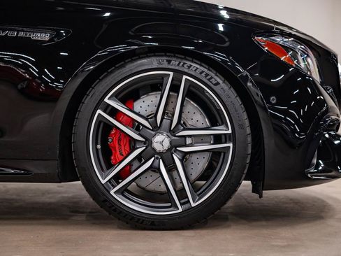 Used 2018 Mercedes-Benz E 63 AMG S image 39