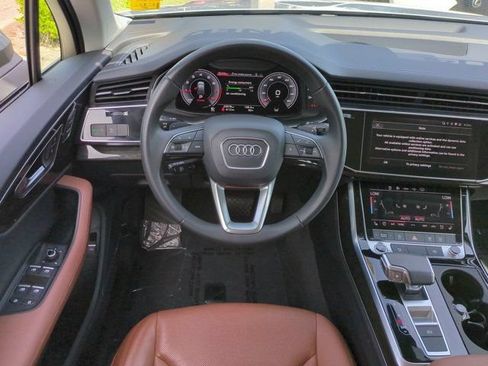 Used 2023 Audi Q7 2.0T Premium Plus w/ Premium Plus Package AWD/4WD image 14