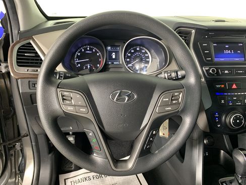 Used 2018 Hyundai Santa Fe Sport FWD image 21