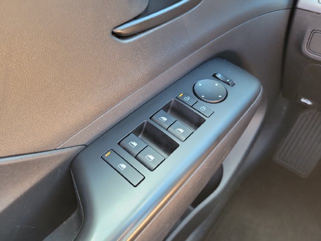 Used 2024 Hyundai Kona SEL AWD/4WD image 26