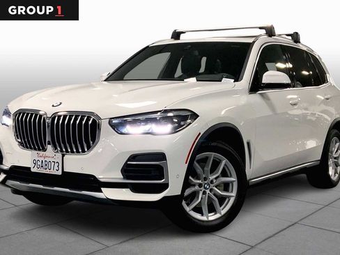 Used 2023 BMW X5 xDrive40i w/ Parking Assistance Package image 1
