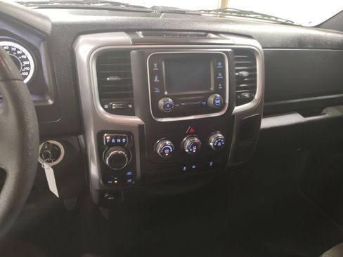 Used 2024 RAM 1500 Warlock AWD/4WD image 7