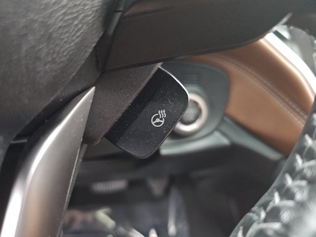 Used 2020 Subaru Outback Touring AWD/4WD image 33