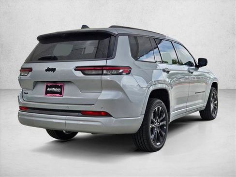 New 2026 Jeep Grand Cherokee L Limited image 2