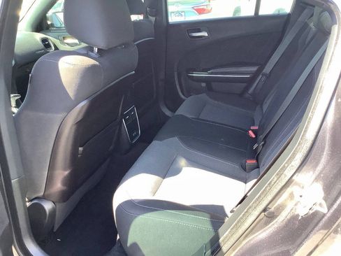 Used 2019 Dodge Charger SXT w/ Travel & Safety Group RWD image 28