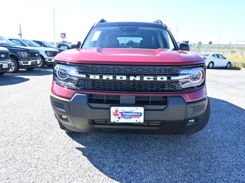 New 2025 Ford Bronco Sport Outer Banks image 9