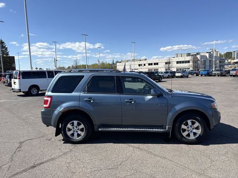 Used 2011 Ford Escape Limited w/ Class II Trailer Tow Pkg AWD/4WD image 5