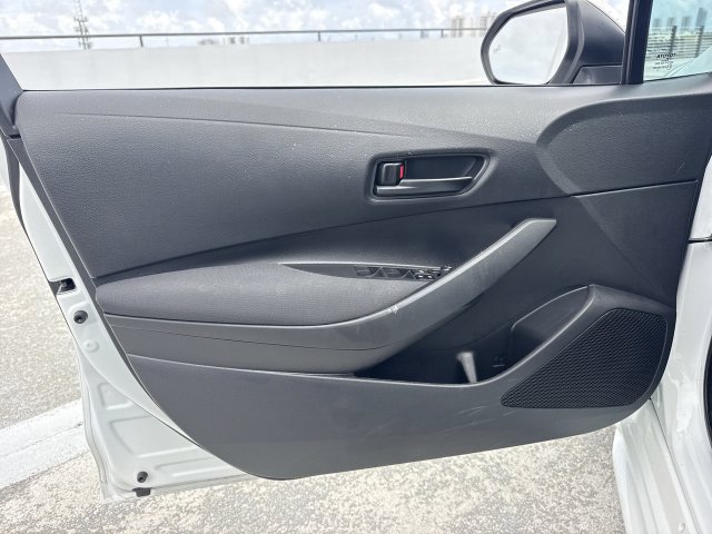 Used 2023 Toyota Corolla LE w/ LE Premium Package FWD image 13