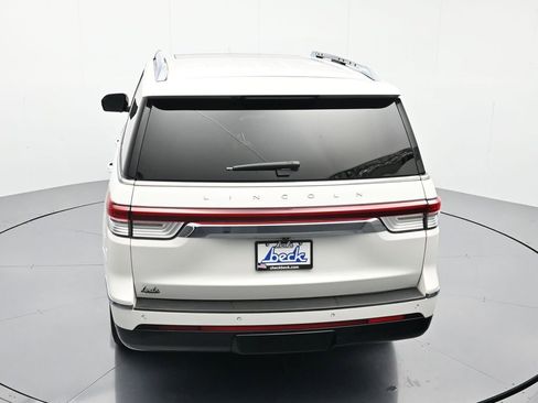 Used 2024 Lincoln Navigator Reserve AWD/4WD image 35