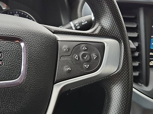 Used 2023 GMC Acadia SLE w/ Driver Convenience Package image 20