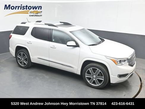 Used 2017 GMC Acadia Denali w/ Technology Package FWD image 1