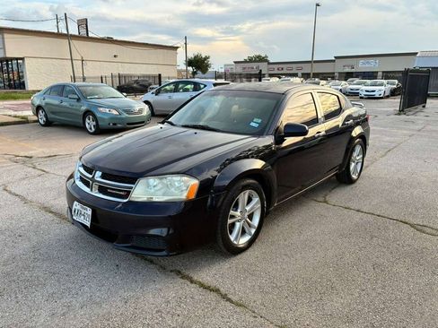 Used 2012 Dodge Avenger SXT w/ Rallye Appearance Group FWD image 1