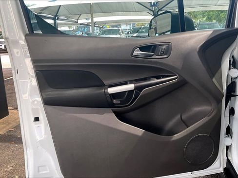 Used 2022 Ford Transit Connect XLT FWD image 20