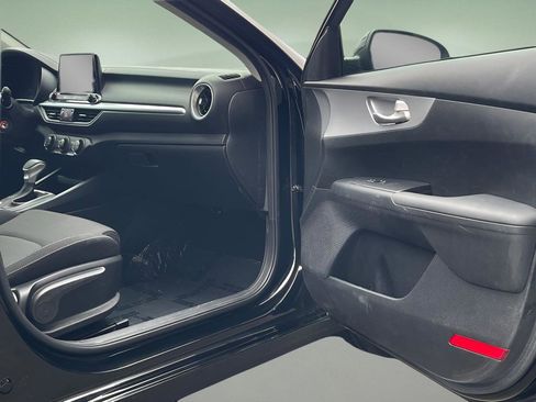 Used 2024 Kia Forte LXS image 20