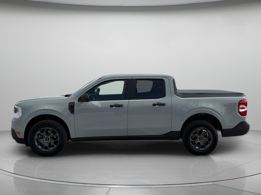 Used 2024 Ford Maverick XLT FWD image 2