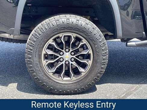 Certified 2022 Chevrolet Colorado ZR2 AWD/4WD image 13