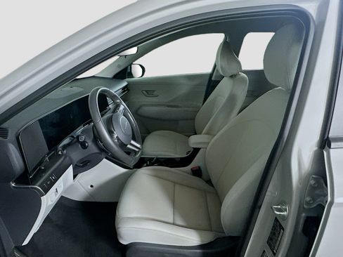 Used 2024 Hyundai Kona SEL FWD image 13