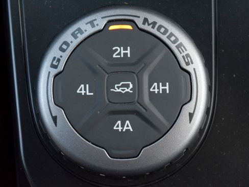 New 2026 Ford Bronco Badlands image 16