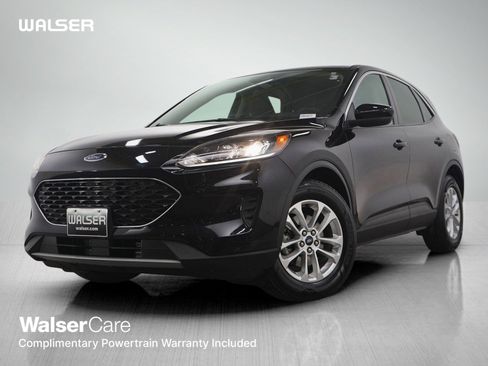 Used 2020 Ford Escape SE image 1