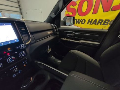 New 2026 RAM 1500 Big Horn w/ Night Edition image 29